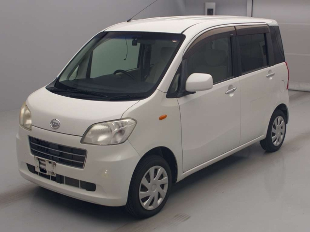 DAIHATSU TANTO — фото