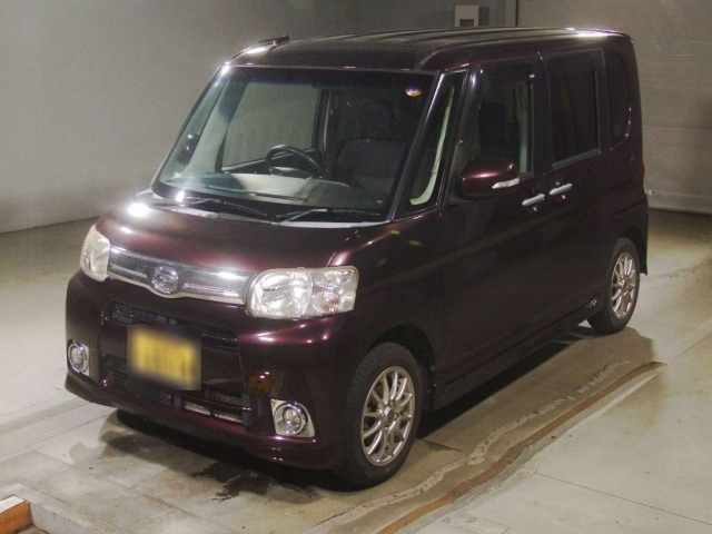 DAIHATSU TANTO — фото