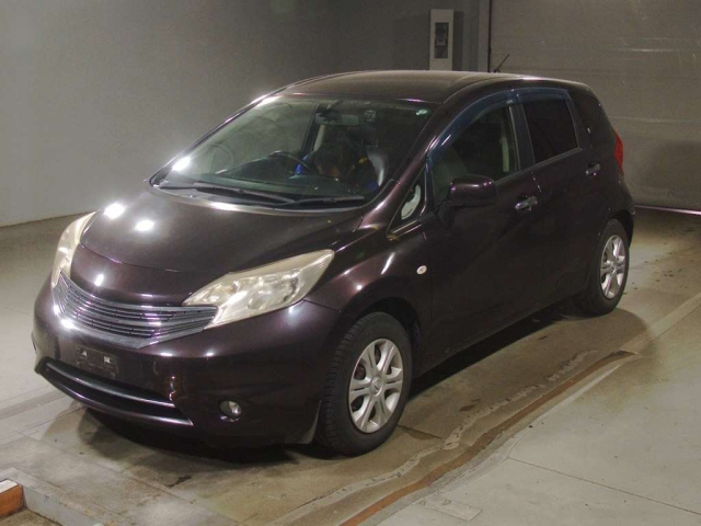NISSAN NOTE — фото
