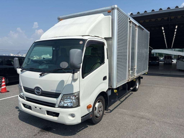 HINO DUTRO — фото