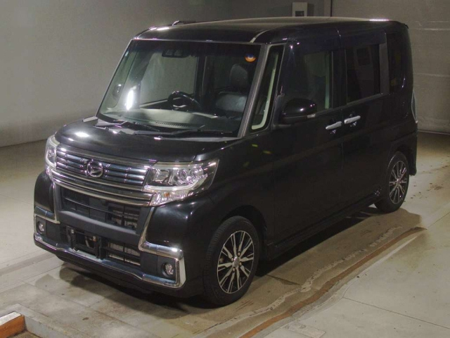 DAIHATSU TANTO — фото