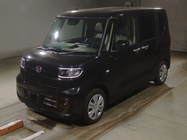 DAIHATSU TANTO — фото