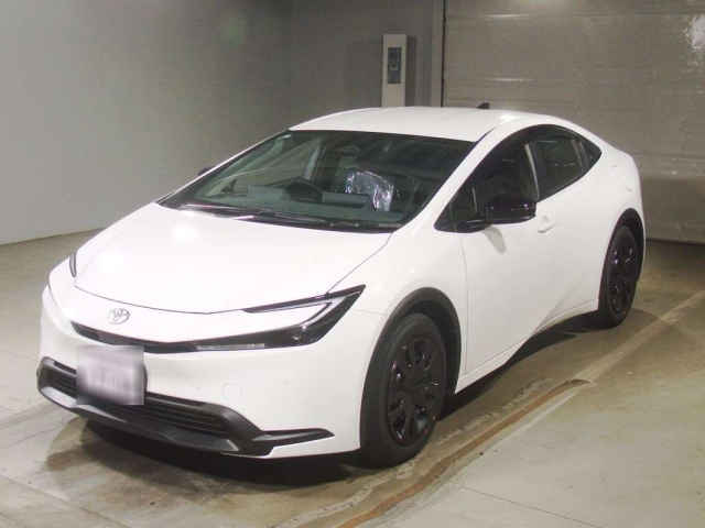 TOYOTA PRIUS — фото