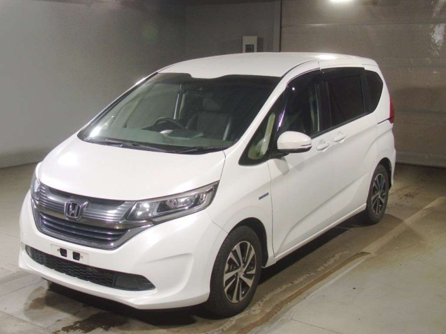 HONDA FREED — фото