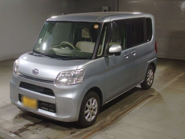 DAIHATSU TANTO — фото