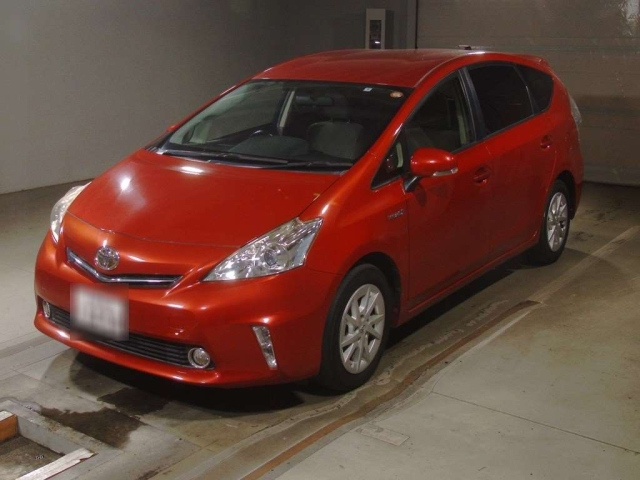 TOYOTA PRIUS — фото