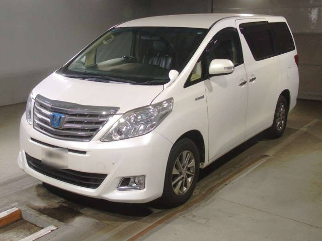 TOYOTA ALPHARD — фото