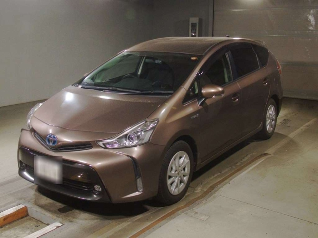 TOYOTA PRIUS — фото