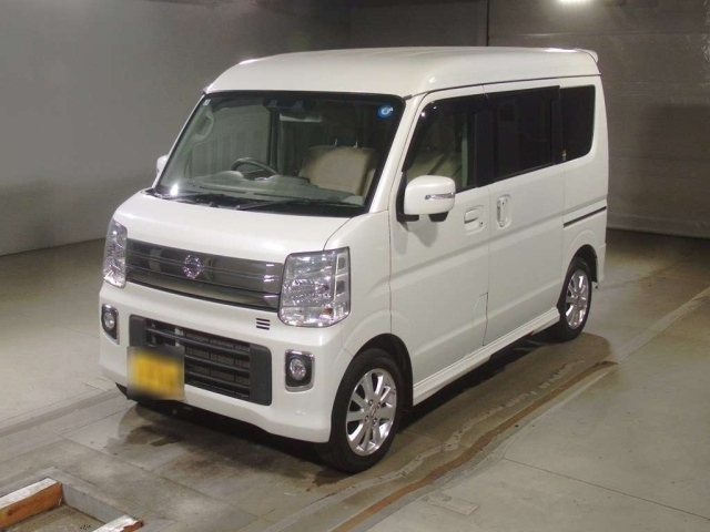 DAIHATSU TANTO — фото