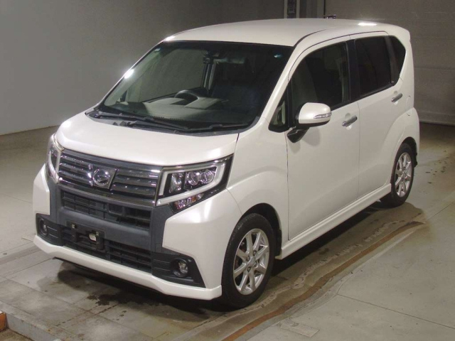 DAIHATSU MOVE — фото