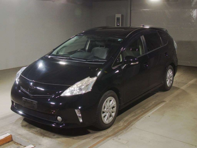 TOYOTA PRIUS — фото