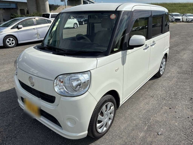 DAIHATSU MOVE — фото