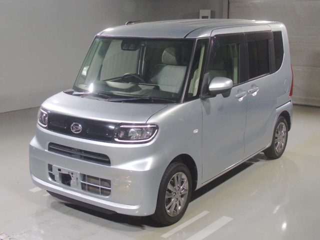 DAIHATSU TANTO — фото
