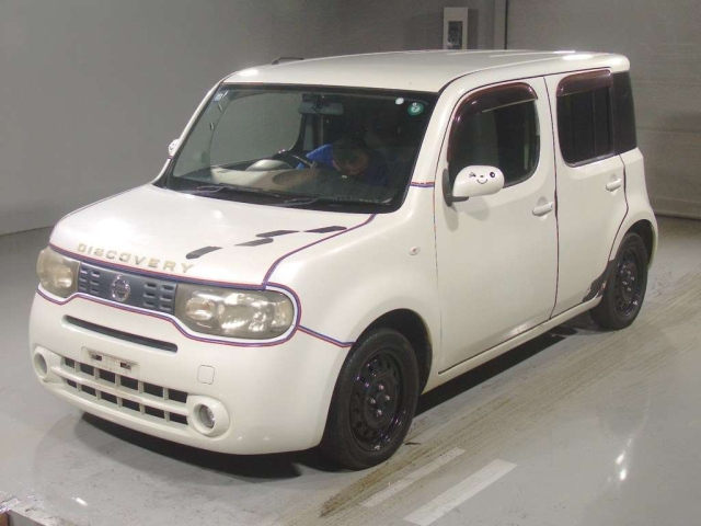 NISSAN CUBE — фото