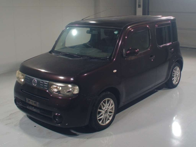NISSAN CUBE — фото