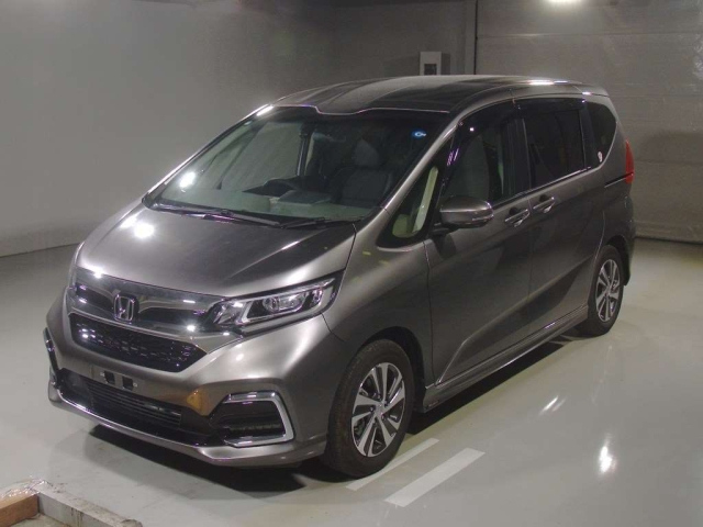 HONDA FREED — фото