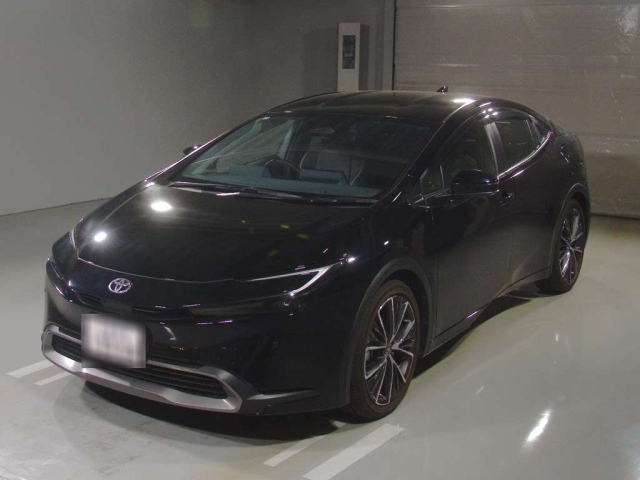 TOYOTA PRIUS — фото