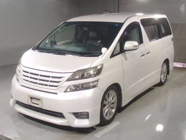 TOYOTA VELLFIRE — фото