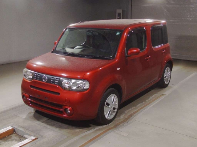 NISSAN CUBE — фото