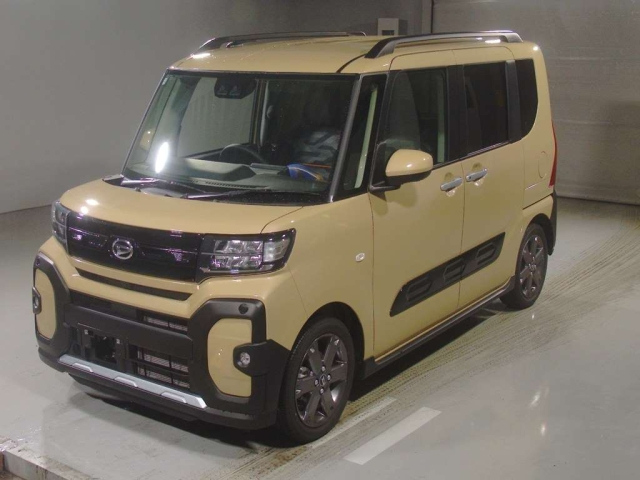 DAIHATSU TANTO — фото