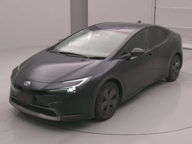 TOYOTA PRIUS — фото