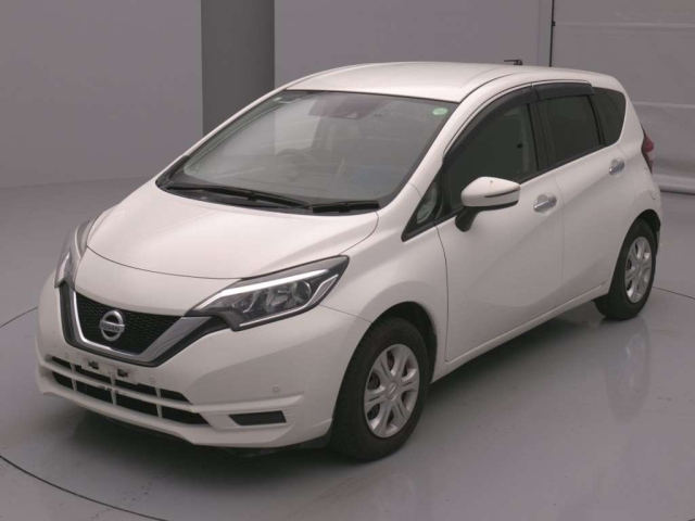 NISSAN NOTE — фото