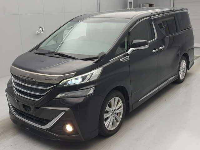 TOYOTA VELLFIRE — фото