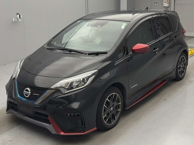 NISSAN NOTE — фото