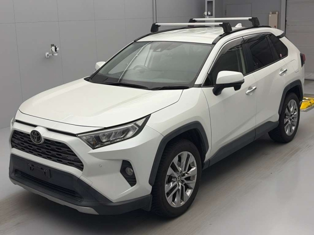 TOYOTA RAV4 — фото
