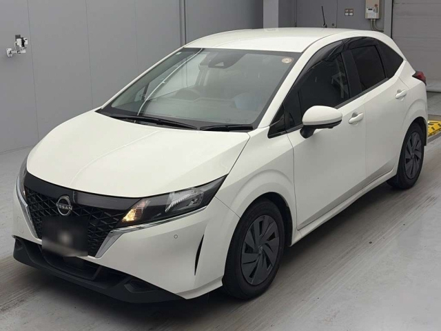 NISSAN NOTE — фото