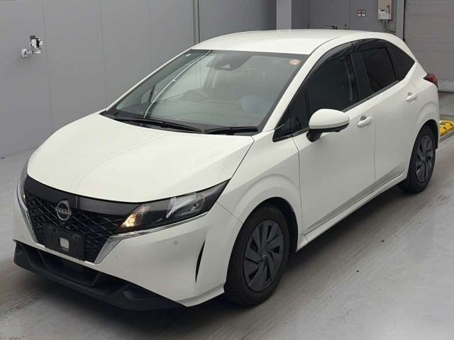 NISSAN NOTE — фото