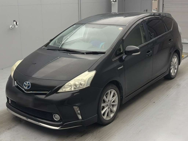 TOYOTA PRIUS — фото