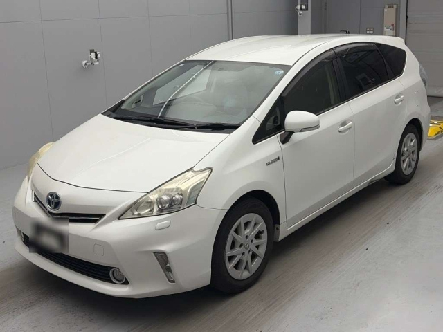 TOYOTA PRIUS — фото
