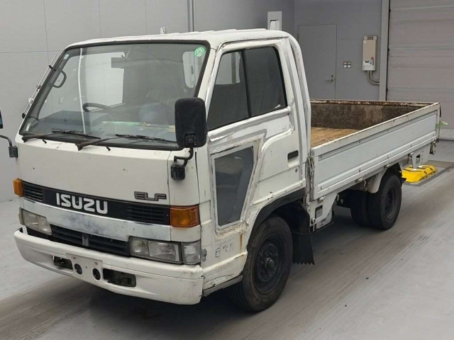 ISUZU ELF — фото