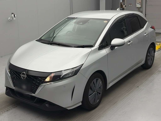 NISSAN NOTE — фото
