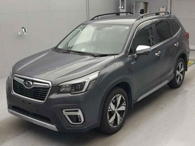 SUBARU FORESTER — фото