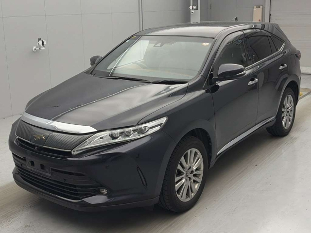 TOYOTA HARRIER — фото