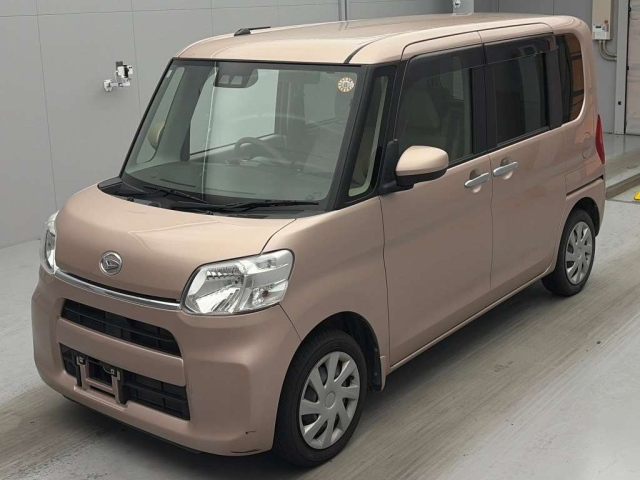 DAIHATSU TANTO — фото