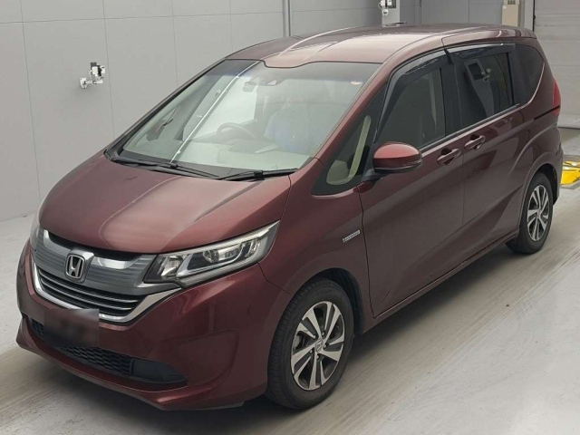 HONDA FREED — фото