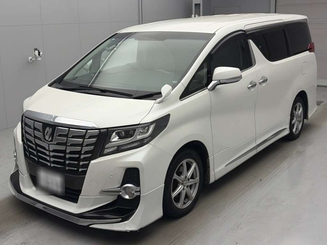 TOYOTA ALPHARD — фото