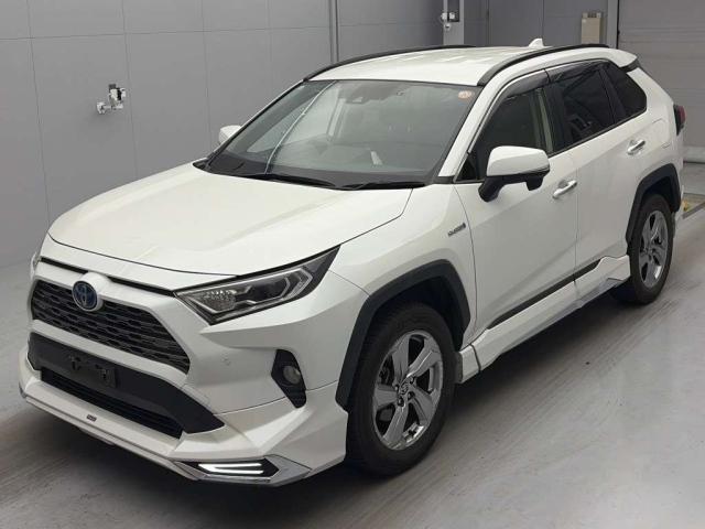 TOYOTA RAV4 — фото