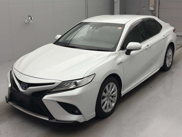 TOYOTA CAMRY — фото