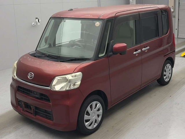 DAIHATSU TANTO — фото