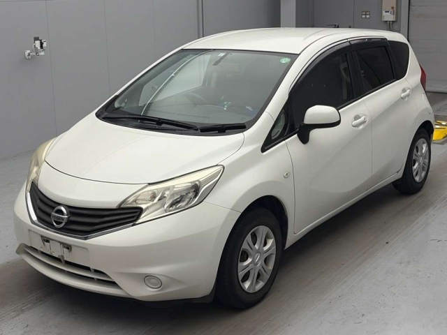 NISSAN NOTE — фото