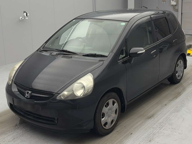 HONDA FIT — фото