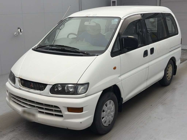 MITSUBISHI DELICA
