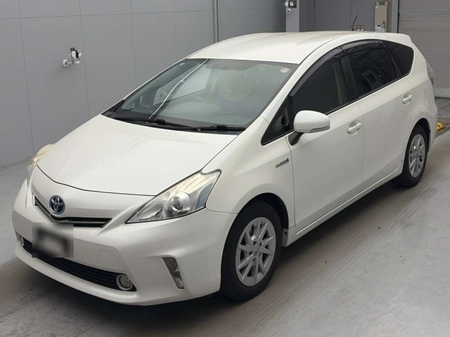 TOYOTA PRIUS — фото