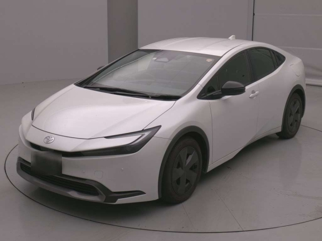 TOYOTA PRIUS — фото