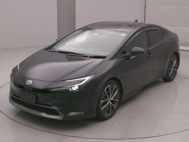 TOYOTA PRIUS — фото