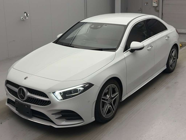 MERCEDES-BENZ B